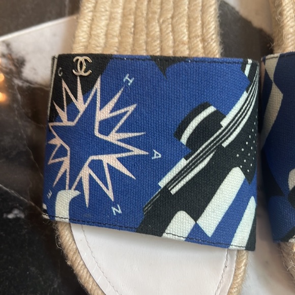 Authentic Chanel slides - Picture 2 of 5